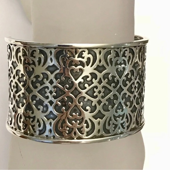 Silpada B1697 Sterling Silver Filigree Cuff Bracelet 🌸925 Wide Statement - Picture 2 of 8